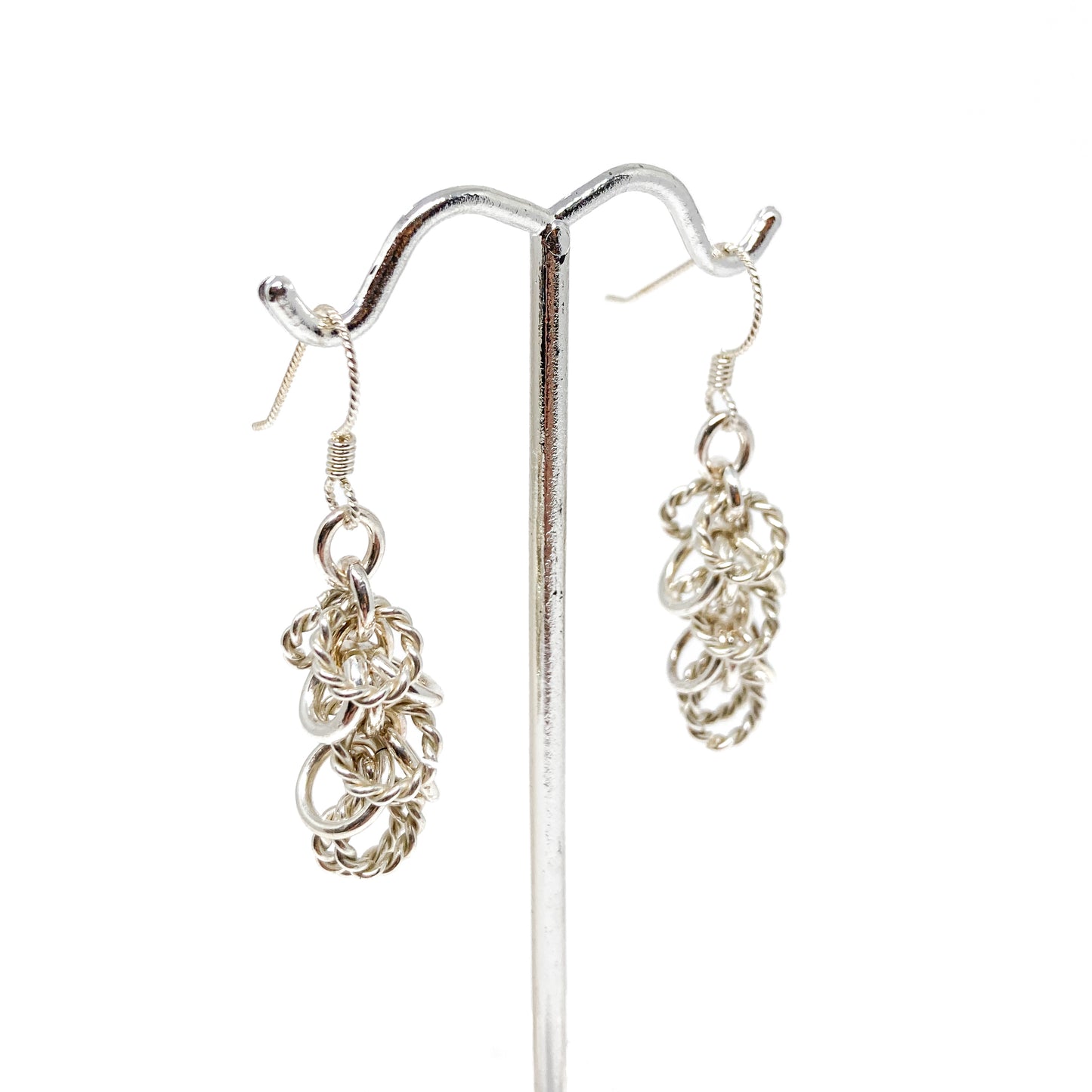 Falling Link Dangle Earrings