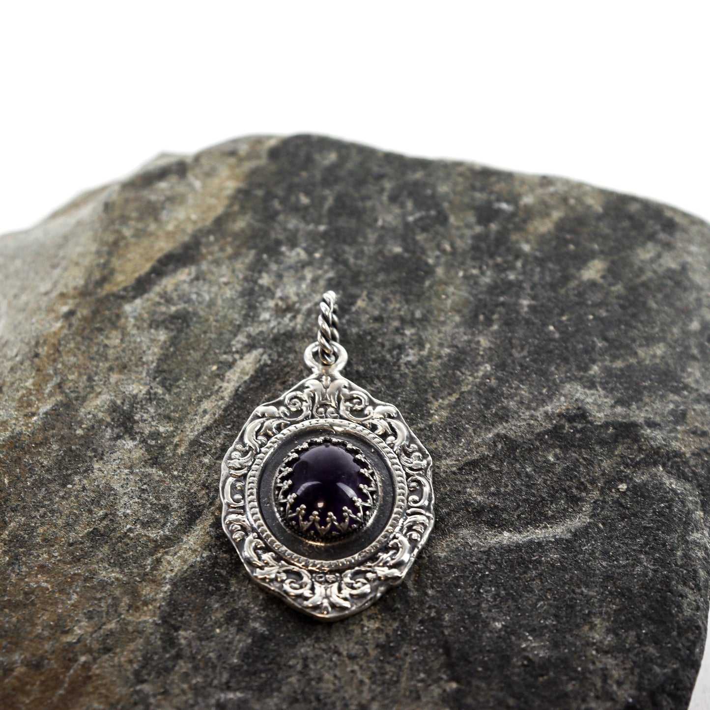 Amethyst Antique Frame Pendant