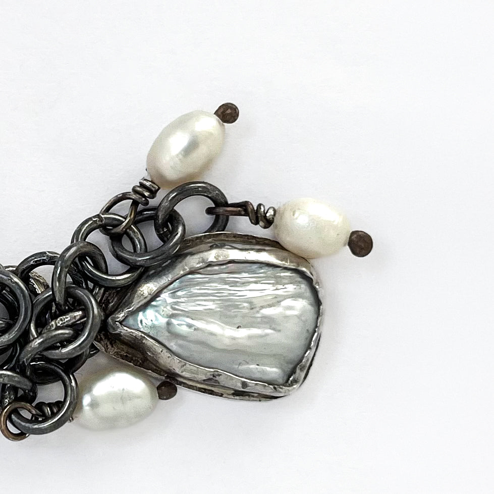 Chained pearls 1