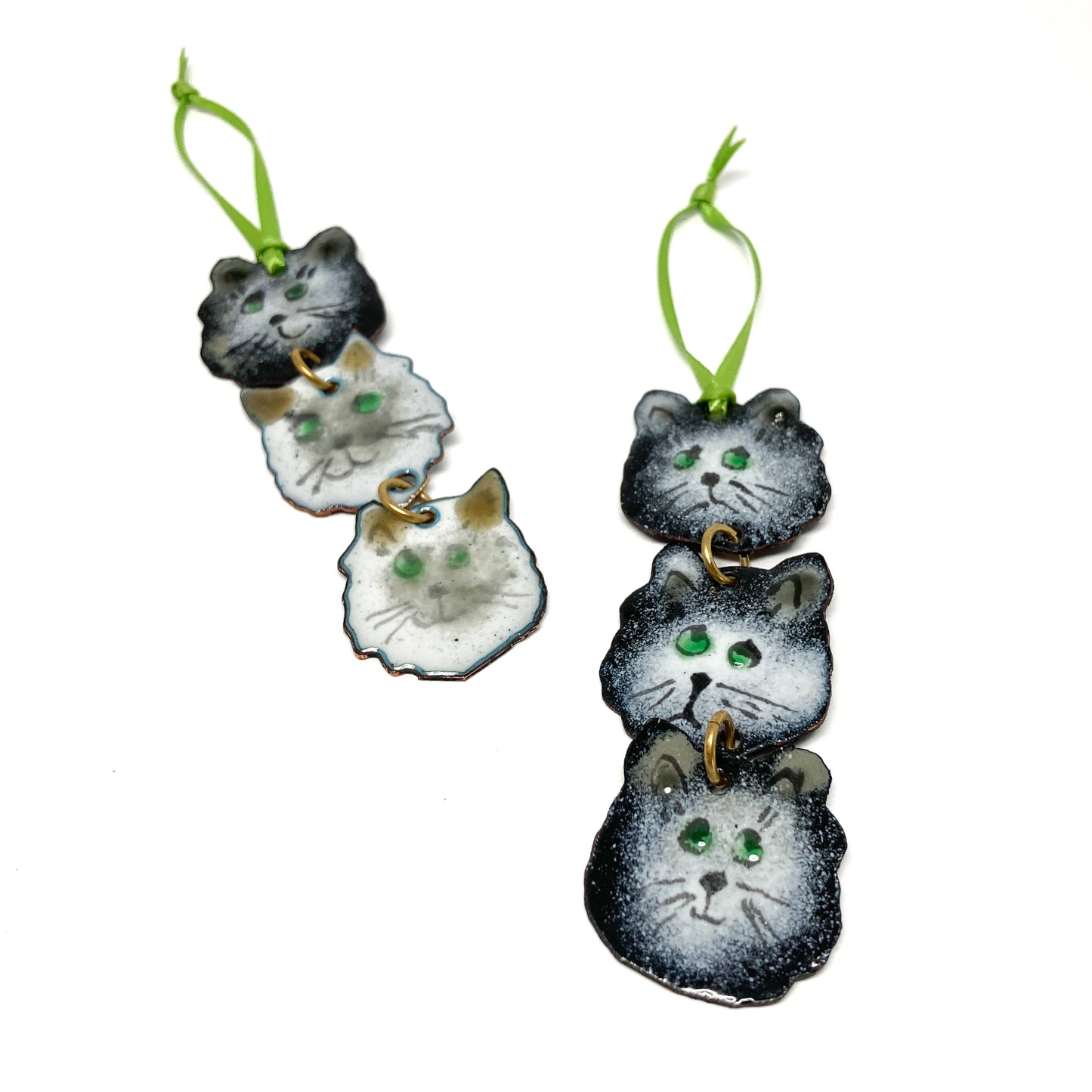 Hanging Cat Faces Ornament