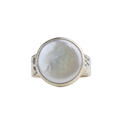 Coin pearl ring