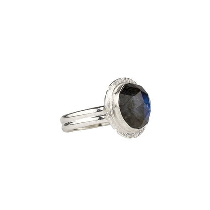 Labradorite ring