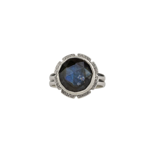 Labradorite ring