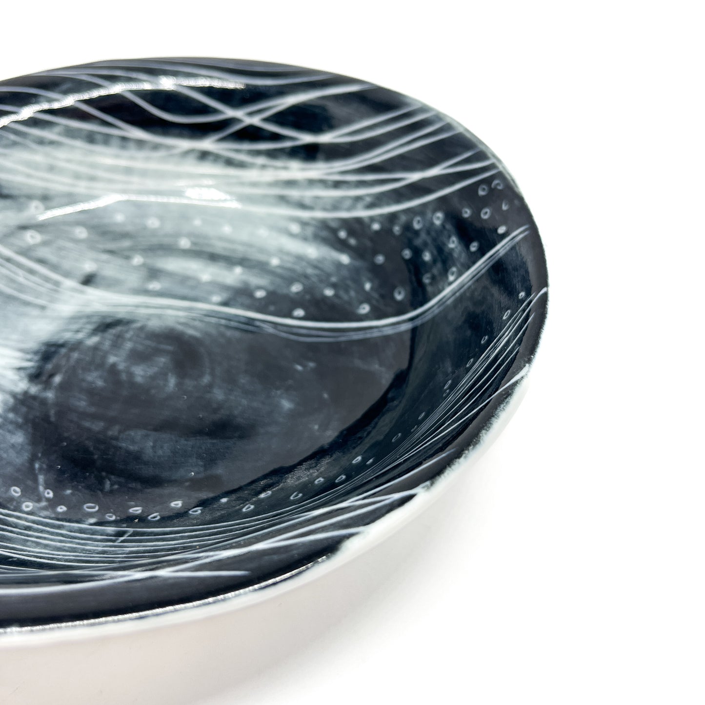 Wavy Rim Carved Porcelain Bowl