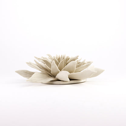 ceramic flower (no frame)