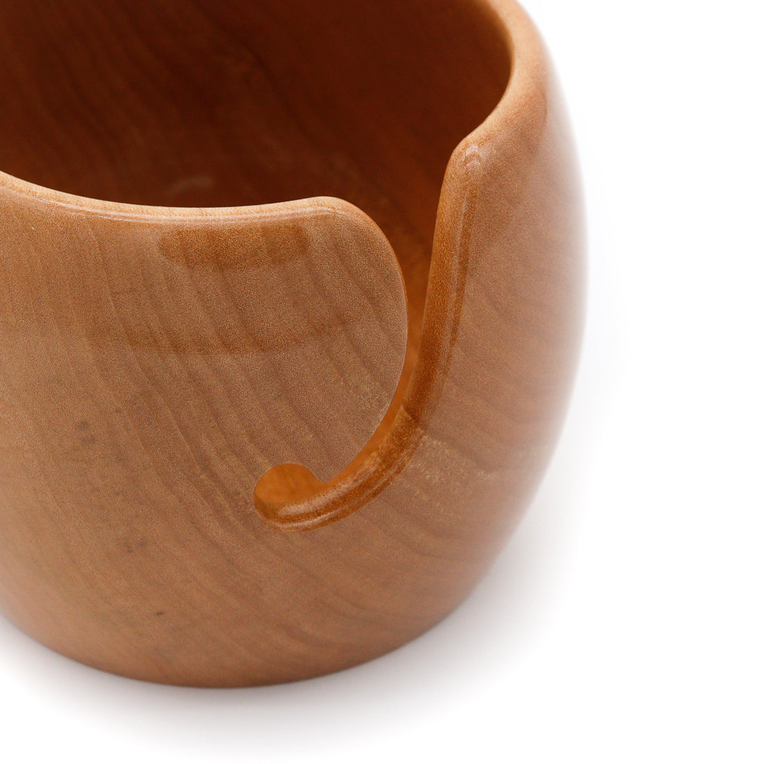 Yarn Bowl with Curved Groove #2515