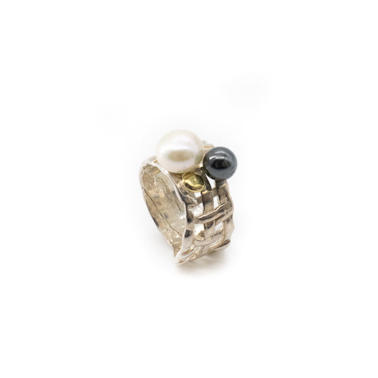 Woven Basket Ring with Two Pearls