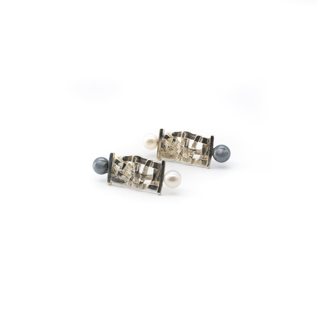 Double Woven Basket Pearl Stud Earrings