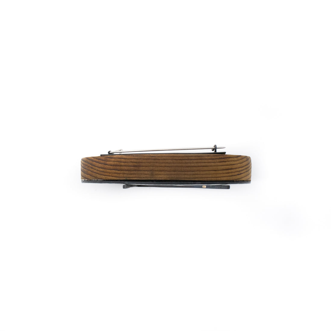Cracked Brooch (Round Brooch)