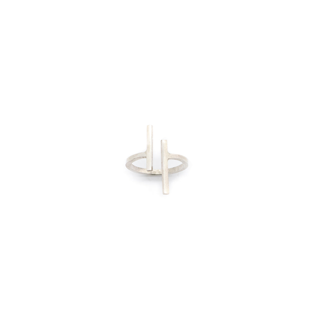 Twig and Loop Ring