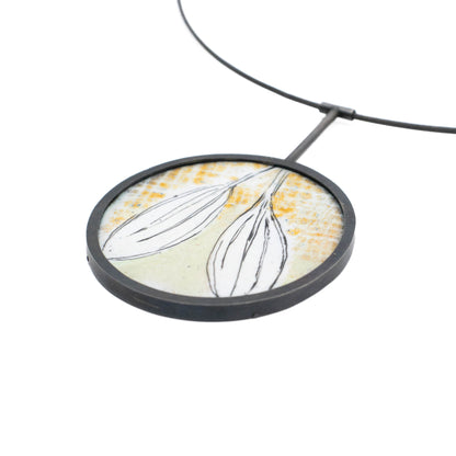 Dual Winter Pods T-Neckpiece