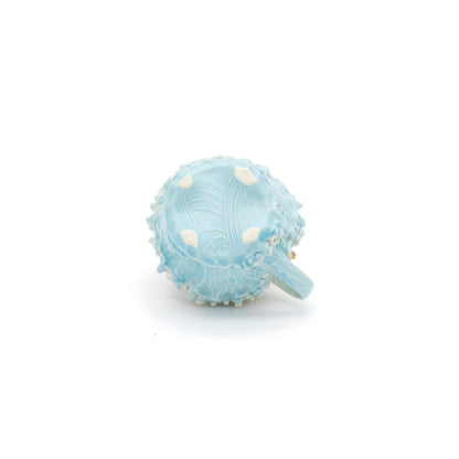 Teacup in Blue with Gold