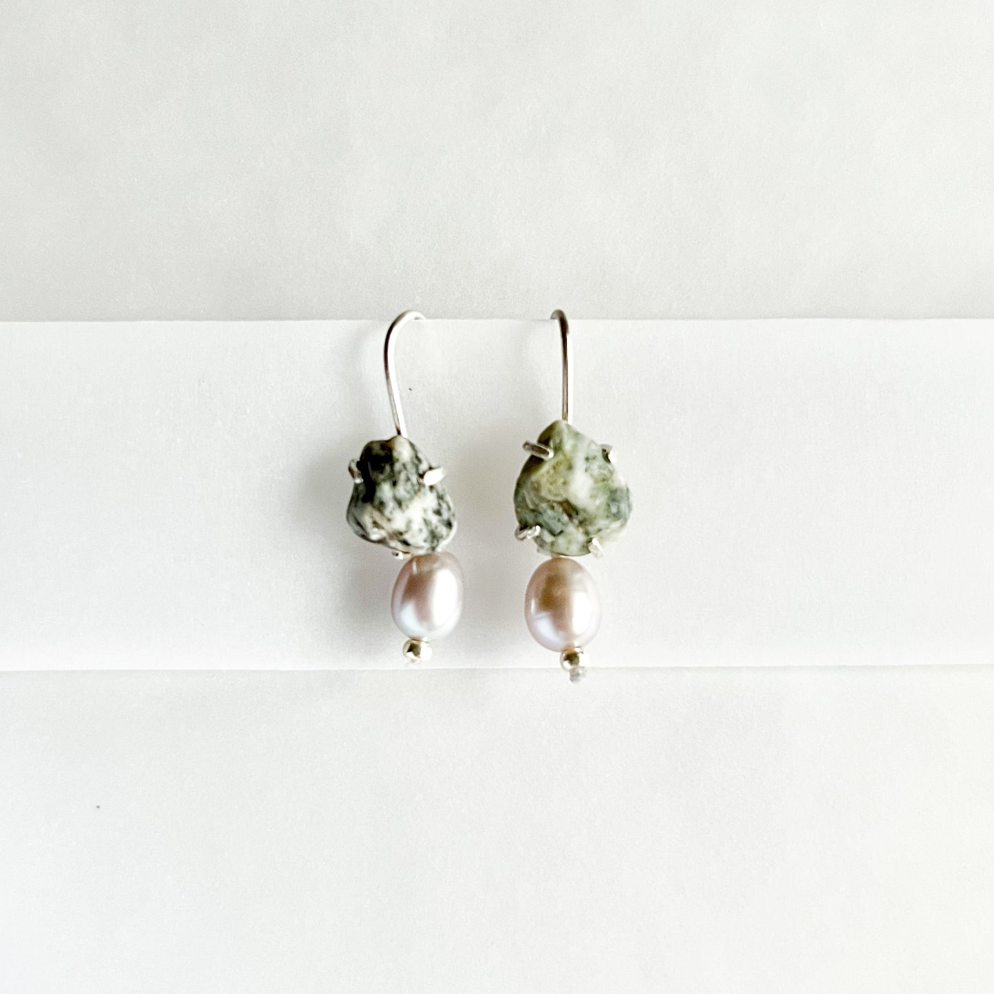 Stone Earrings 03