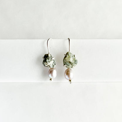 Stone Earrings 03