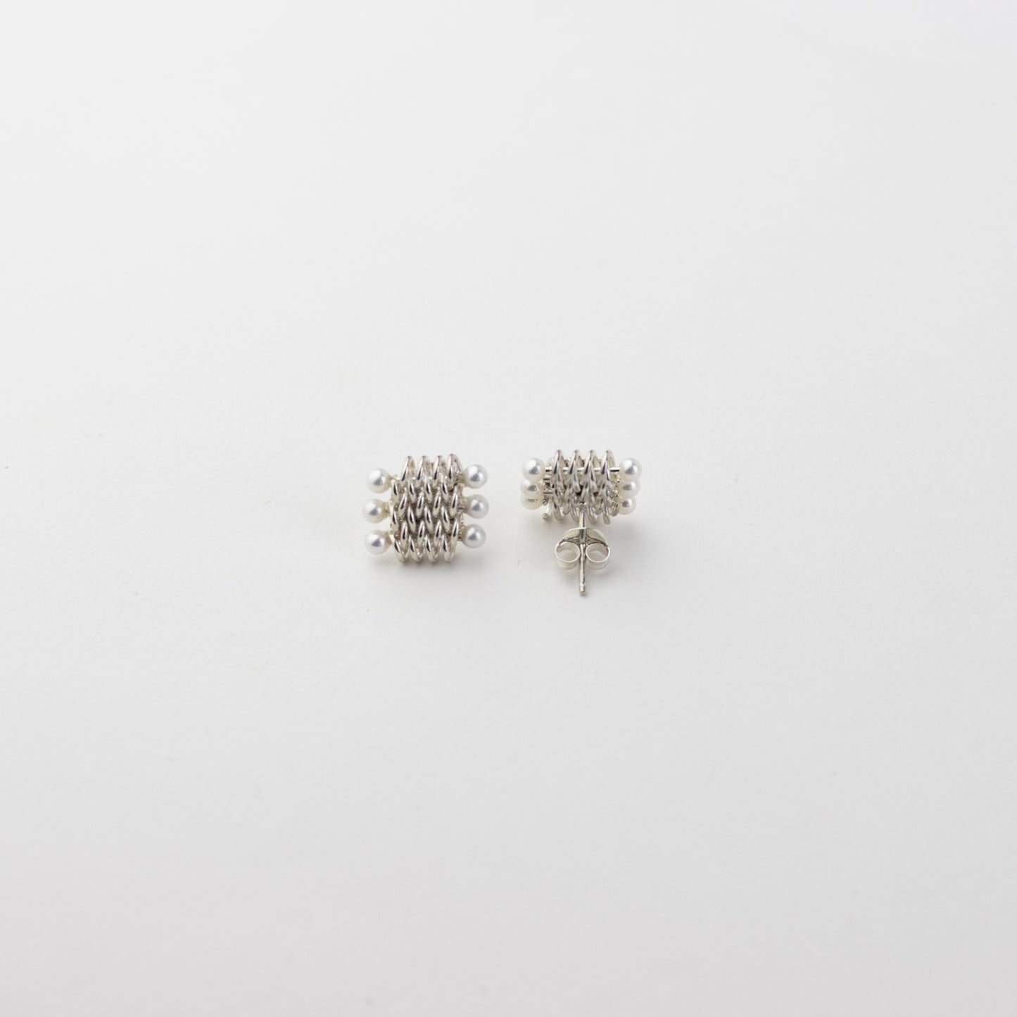Woven Studs
