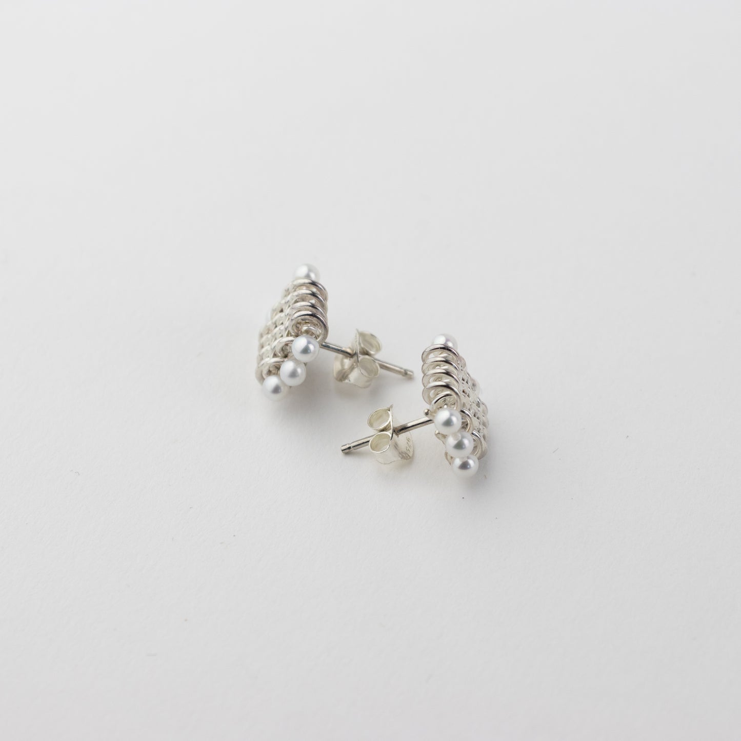 Woven Studs