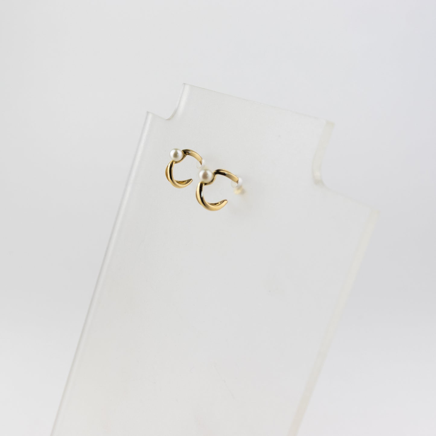 Hourglass Hoops