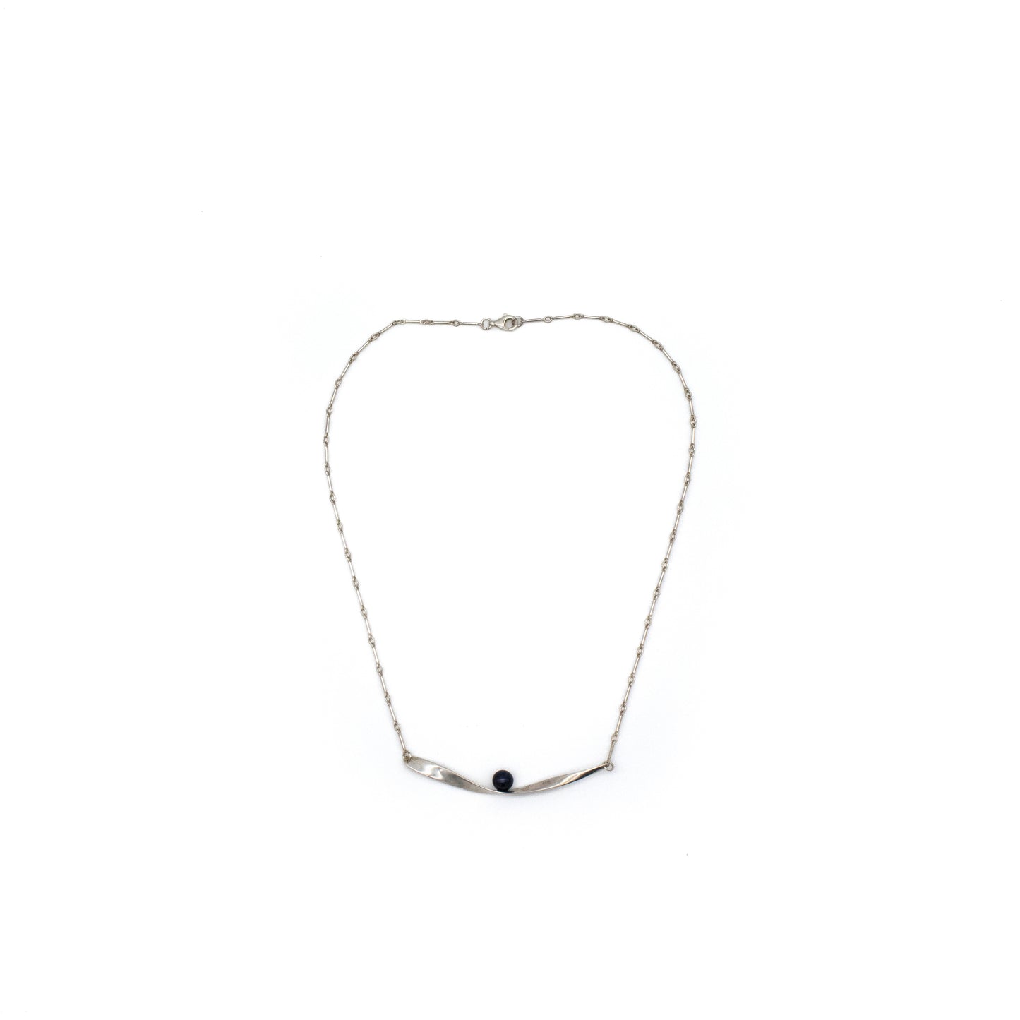 Poise Necklace