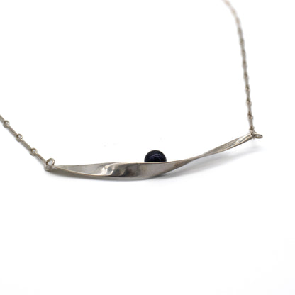 Poise Necklace