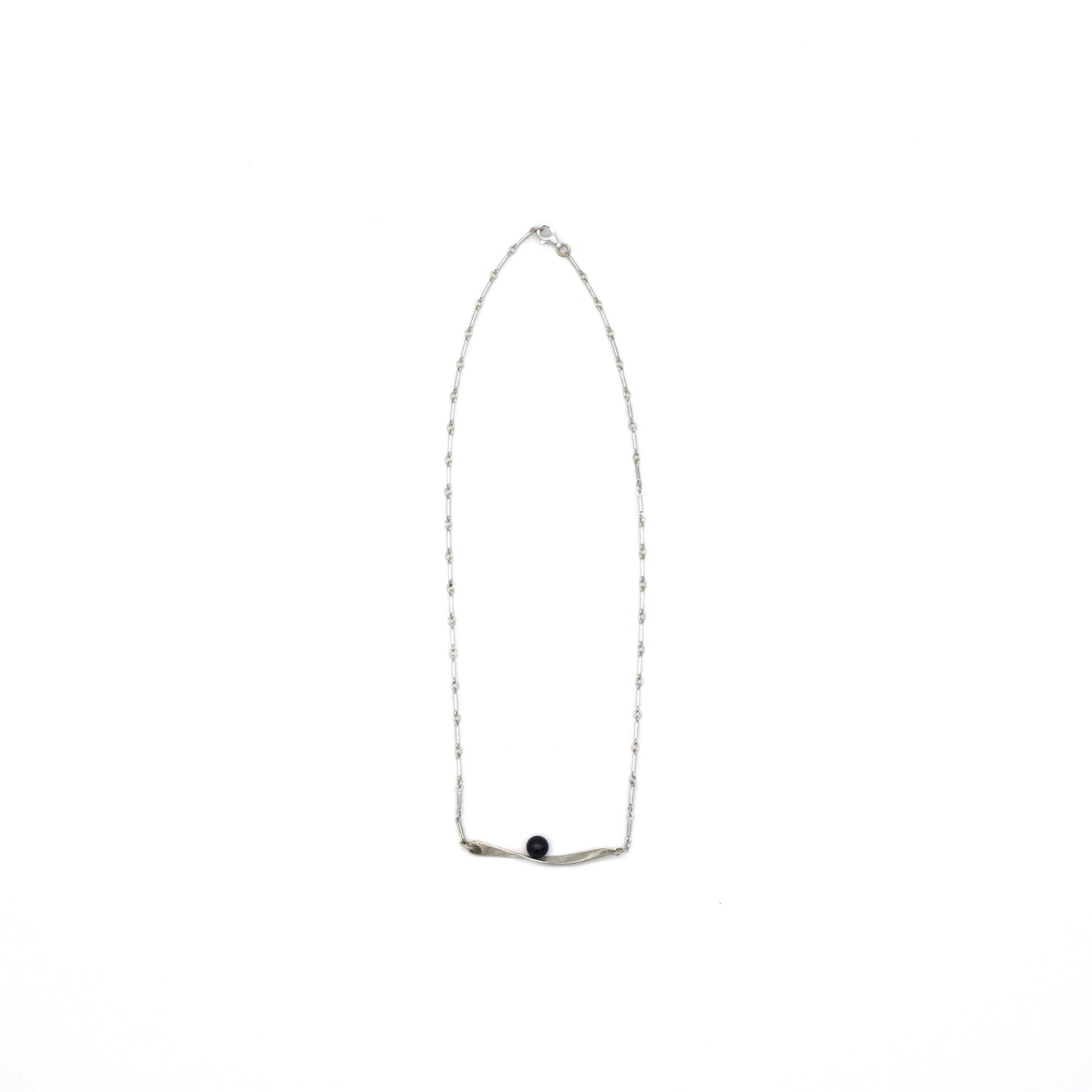 Poise + Pearl Necklace