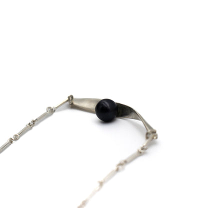 Poise + Pearl Necklace