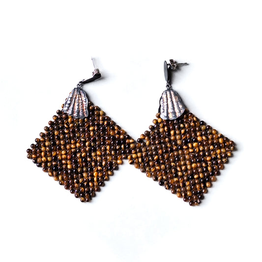 Tiger eye weaved earrings