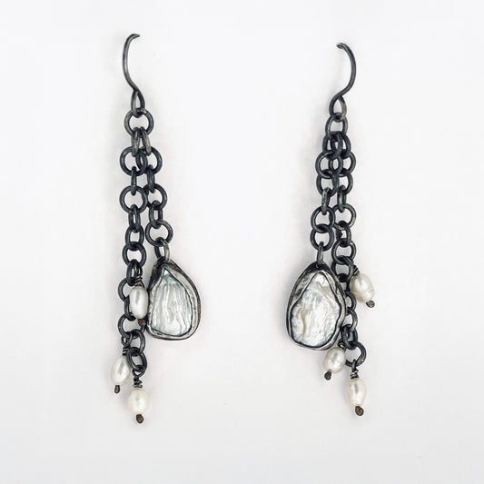 Chained pearls 1